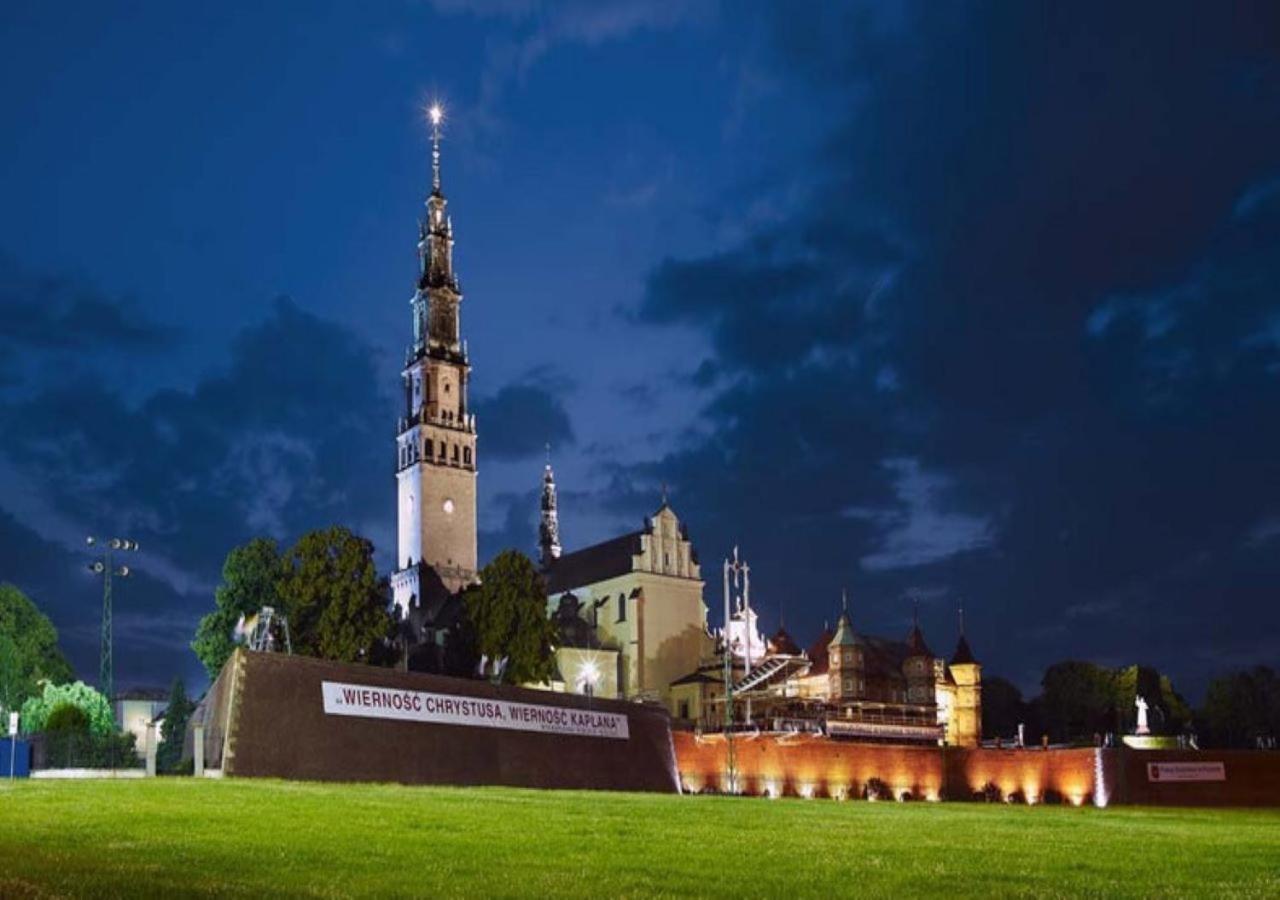 Apartamenty Czestochowa Eu "Parking Gratis" Exteriér fotografie